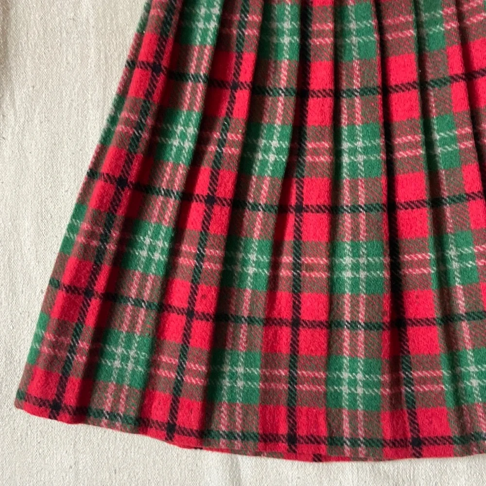 VINTAGE WOOL Skirt Kilt Mini pleated Irish Scottish Gingham Plaid Red Green